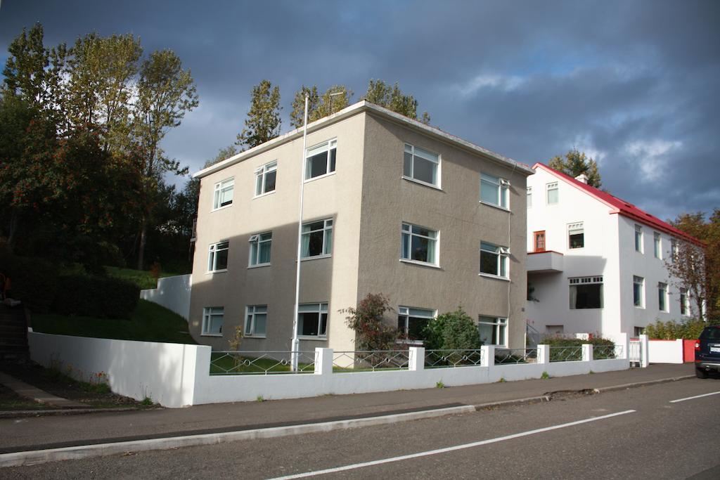 Brekkugata 33 Guesthouse Akureyri Eksteriør bilde