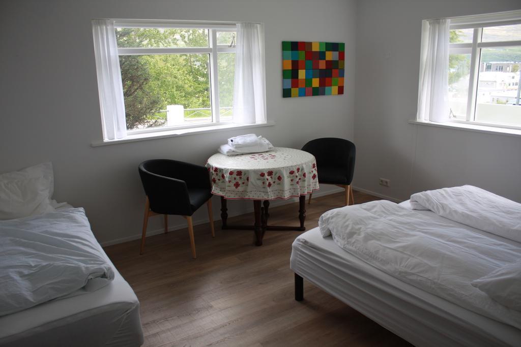 Brekkugata 33 Guesthouse Akureyri Eksteriør bilde